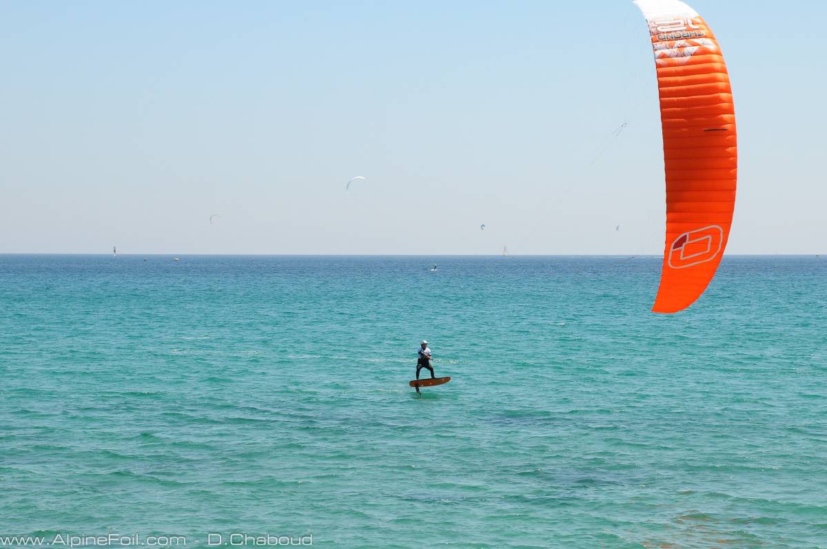 Kitefoil-Alpinefoil-0490 - Ozone Chrono 12 - Ozone Edge 2014