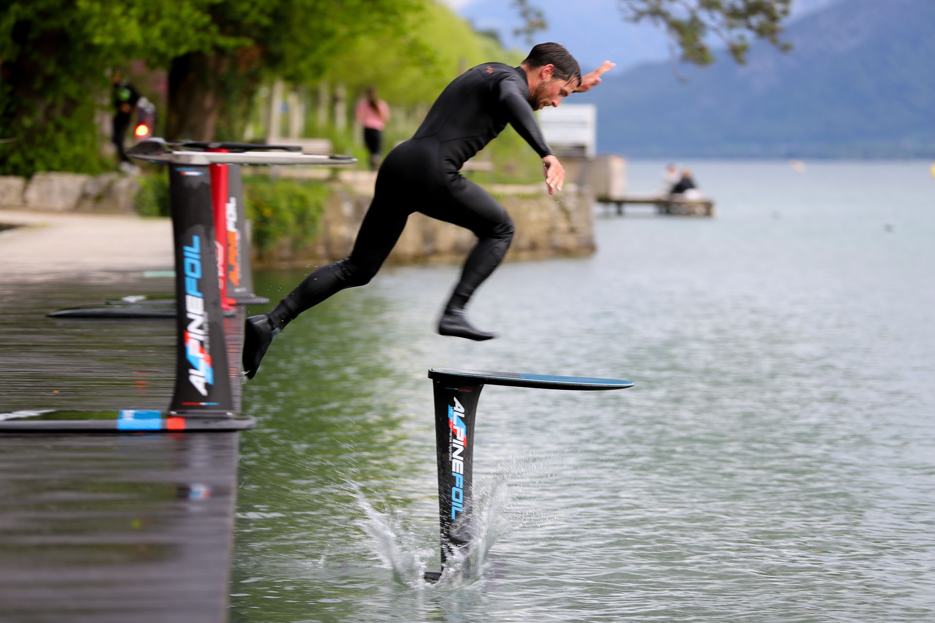 Test pumpfoil alpinefoil annecy avril 2025 17