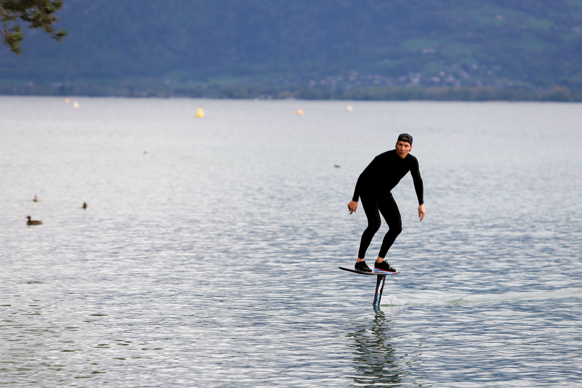 Test pumpfoil alpinefoil annecy avril 2025 39