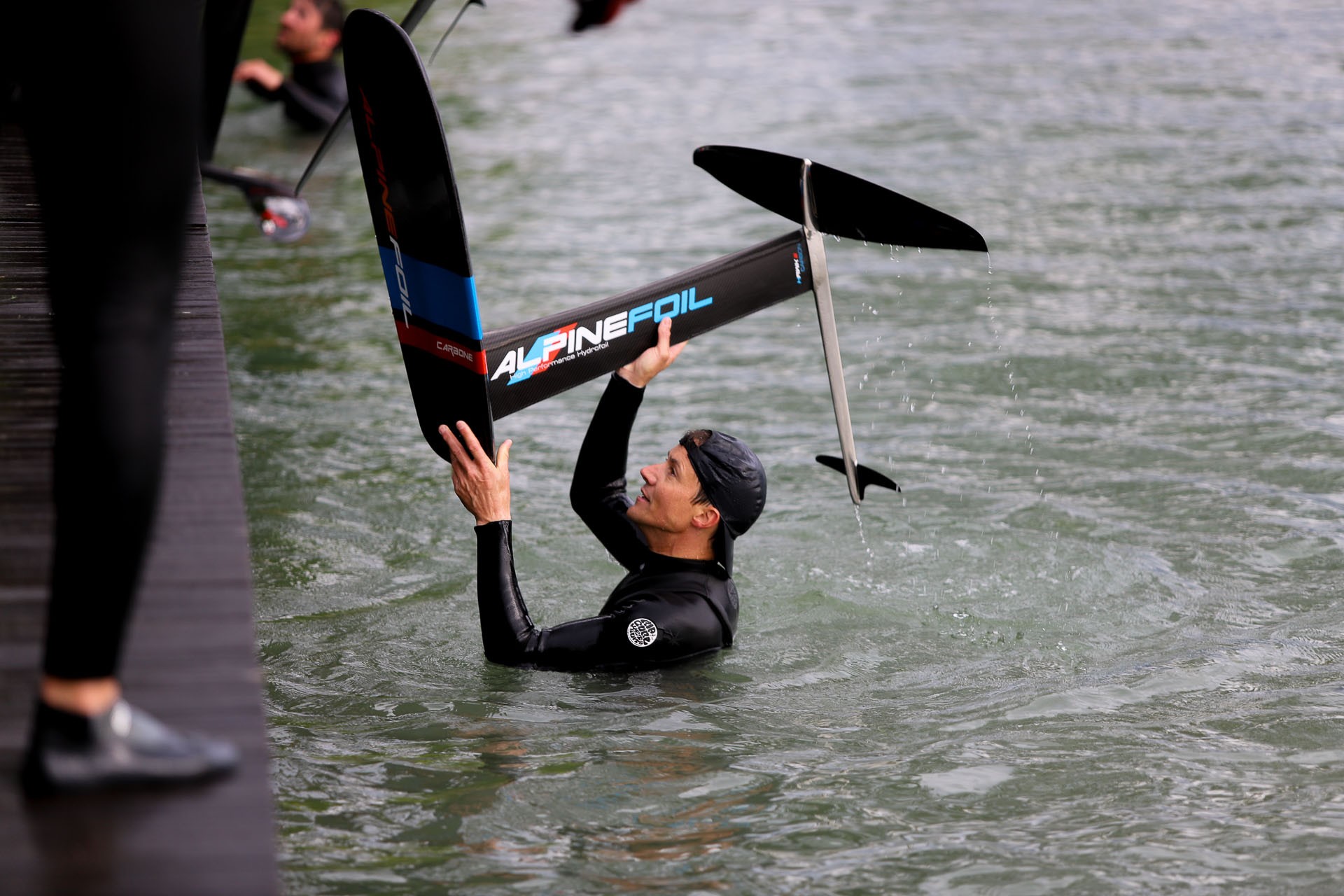 Test pumpfoil alpinefoil annecy avril 2025 45