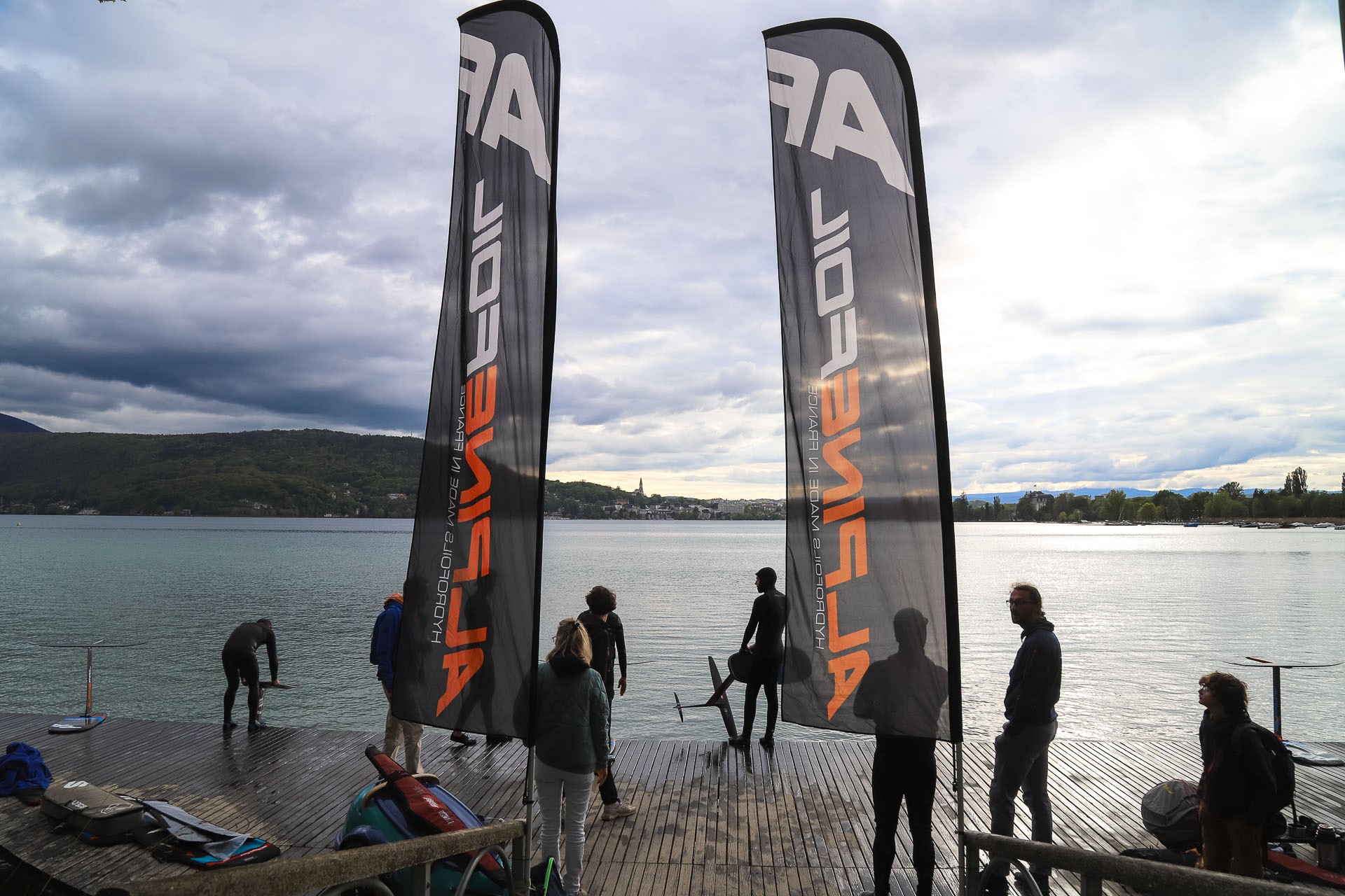 Test pumpfoil alpinefoil annecy avril 2025 6