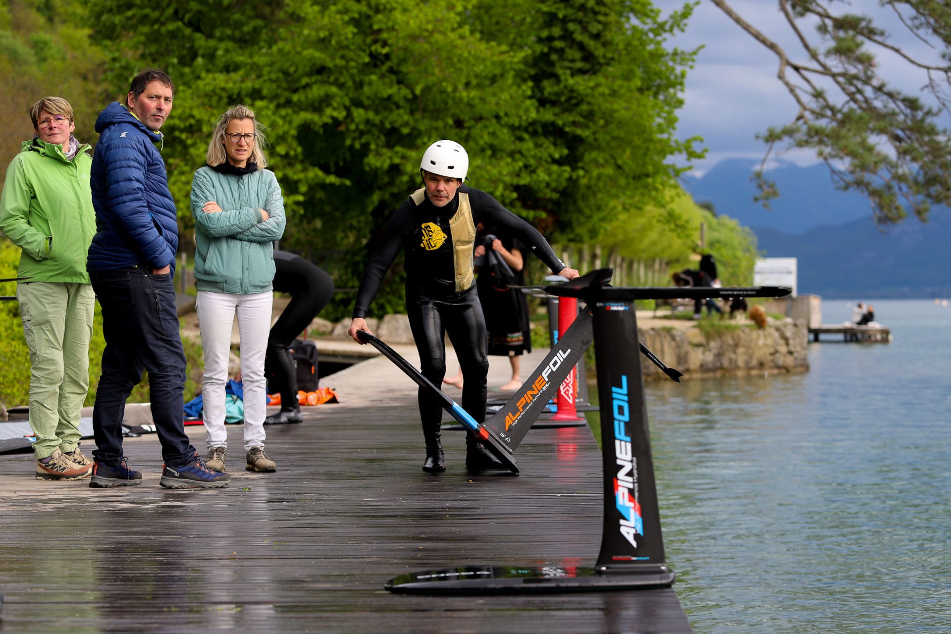 Test pumpfoil alpinefoil annecy avril 2025 66