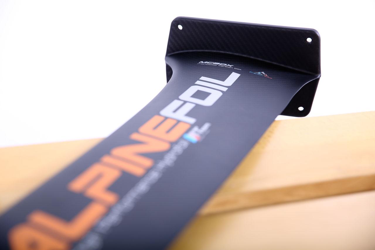 Alpinefoil wingfoil hawk carbone 1450 18
