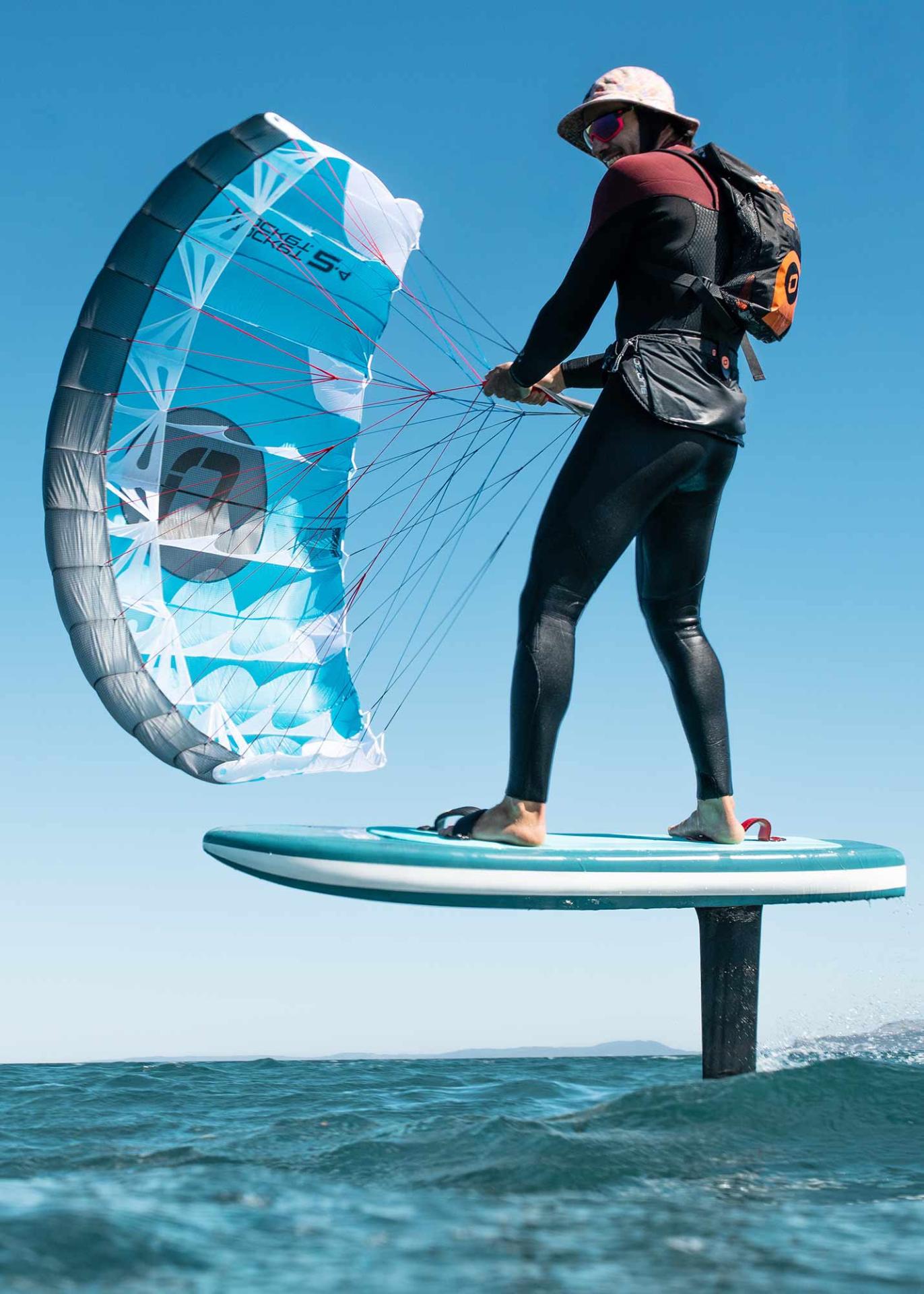 Parawing Ozone Pocket Rocket sur foil Alpinefoil